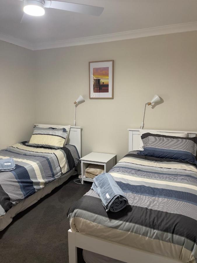 Kulin Erindale Apartments Екстериор снимка