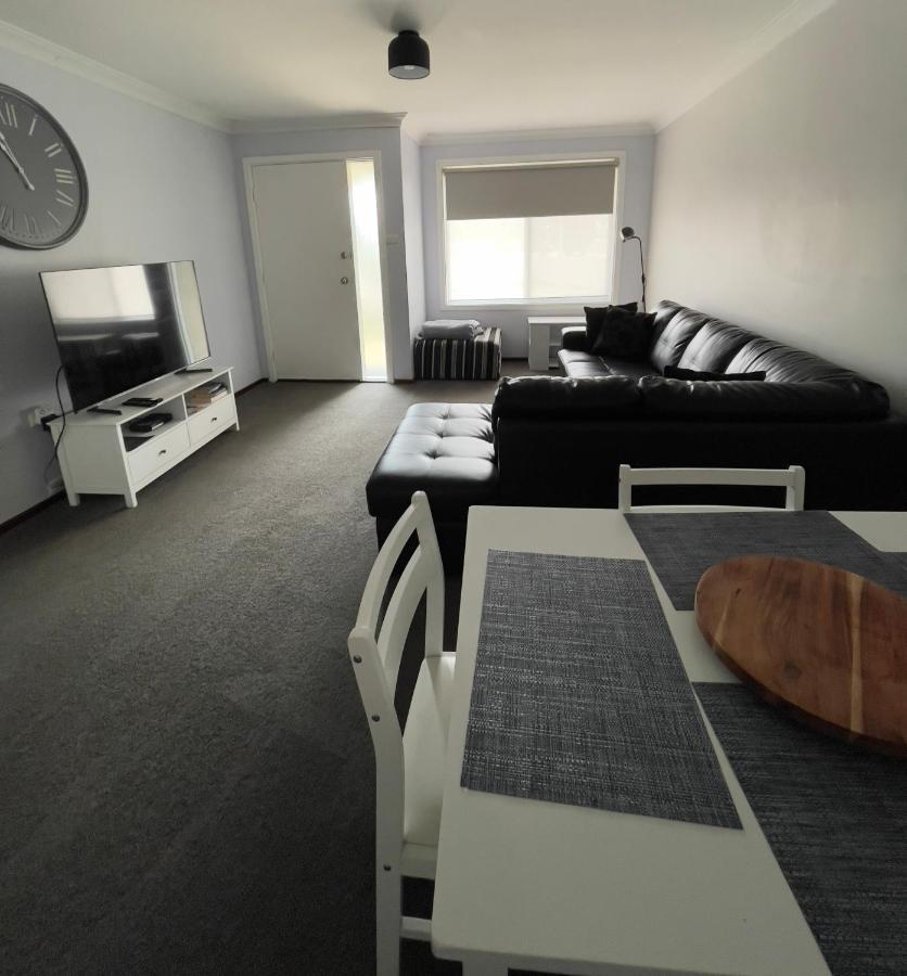 Kulin Erindale Apartments Екстериор снимка